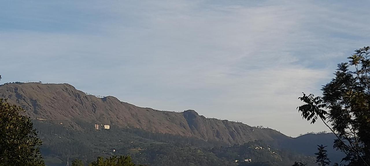 Le Farmhouse Munnar Anachal Exterior photo